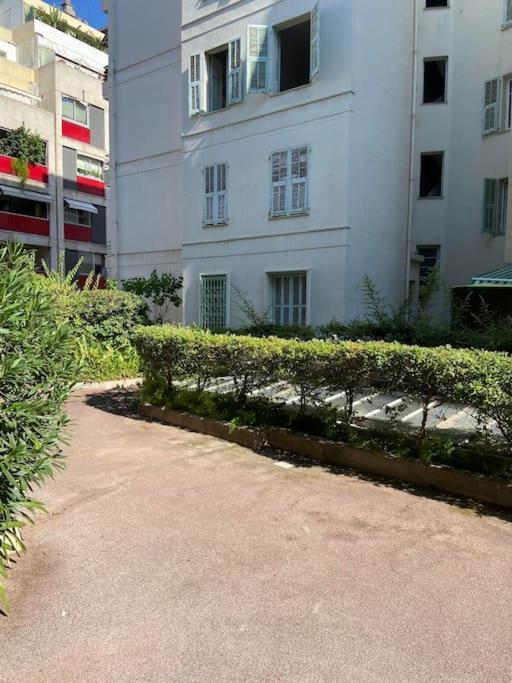 Leilighet Joli Et Lumineux Proche Et Centre Nice
